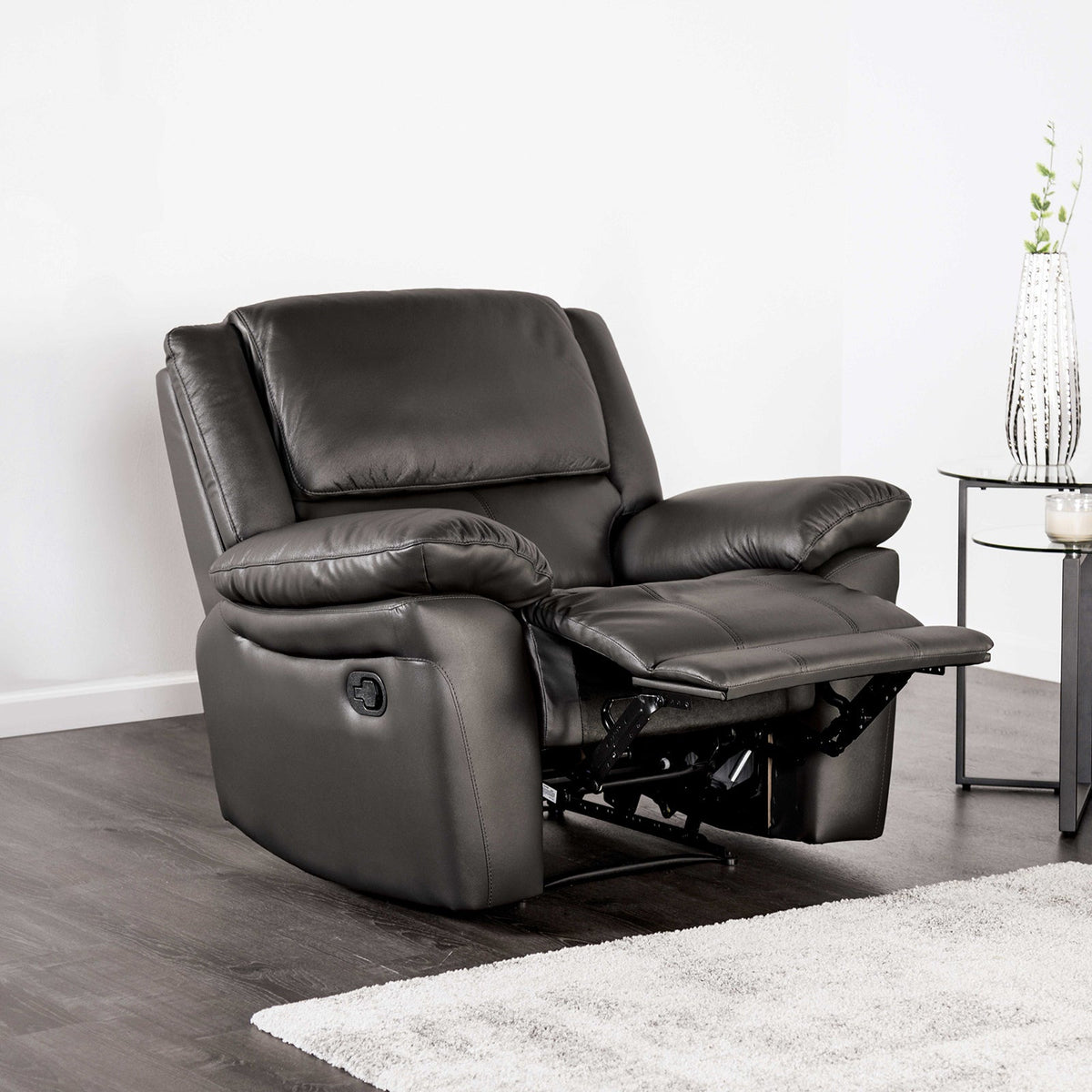Glarus Black Transitional Reclining Living Room Set