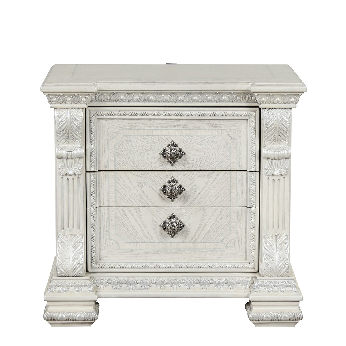 Promenade Wire Brushed White Traditional Bedroom Set