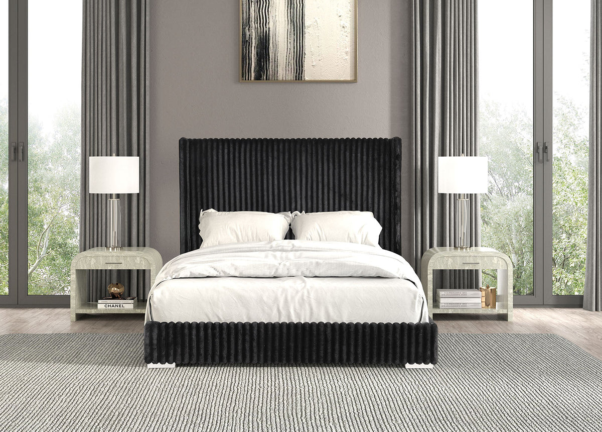 Cadwell Black Full Bed