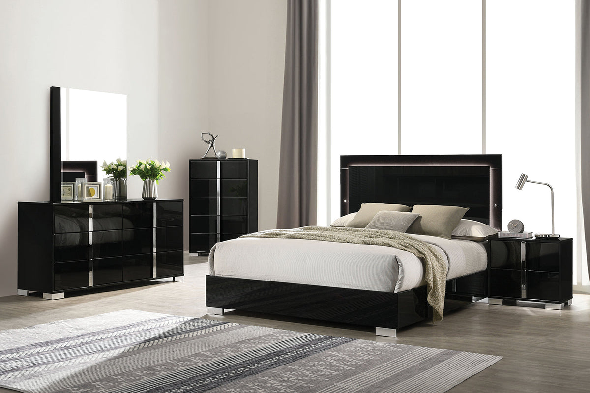 Sinistra Piano Black Queen Bed