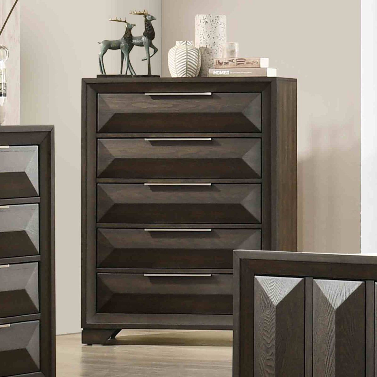 Hexham Espresso Transitional Bedroom Set