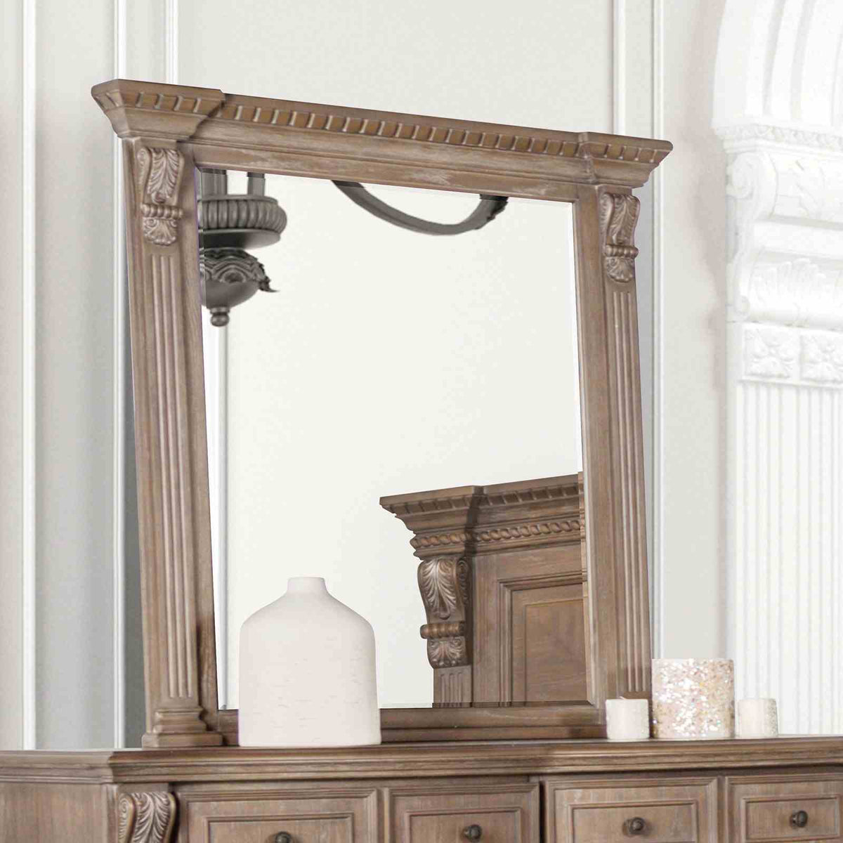 Seven Oaks Weathered Oak Transitional Bedroom Set