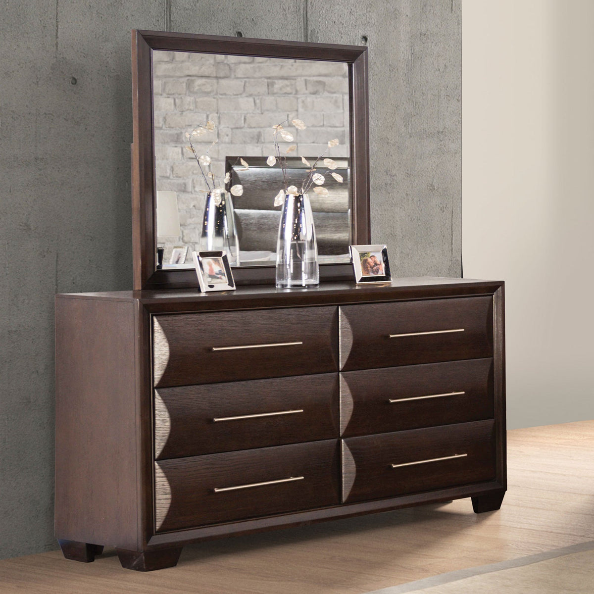 Chemnitz Espresso Transitional Bedroom Set