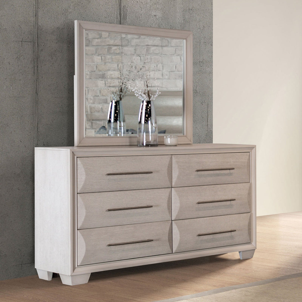Chemnitz White Oak Transitional Bedroom Set