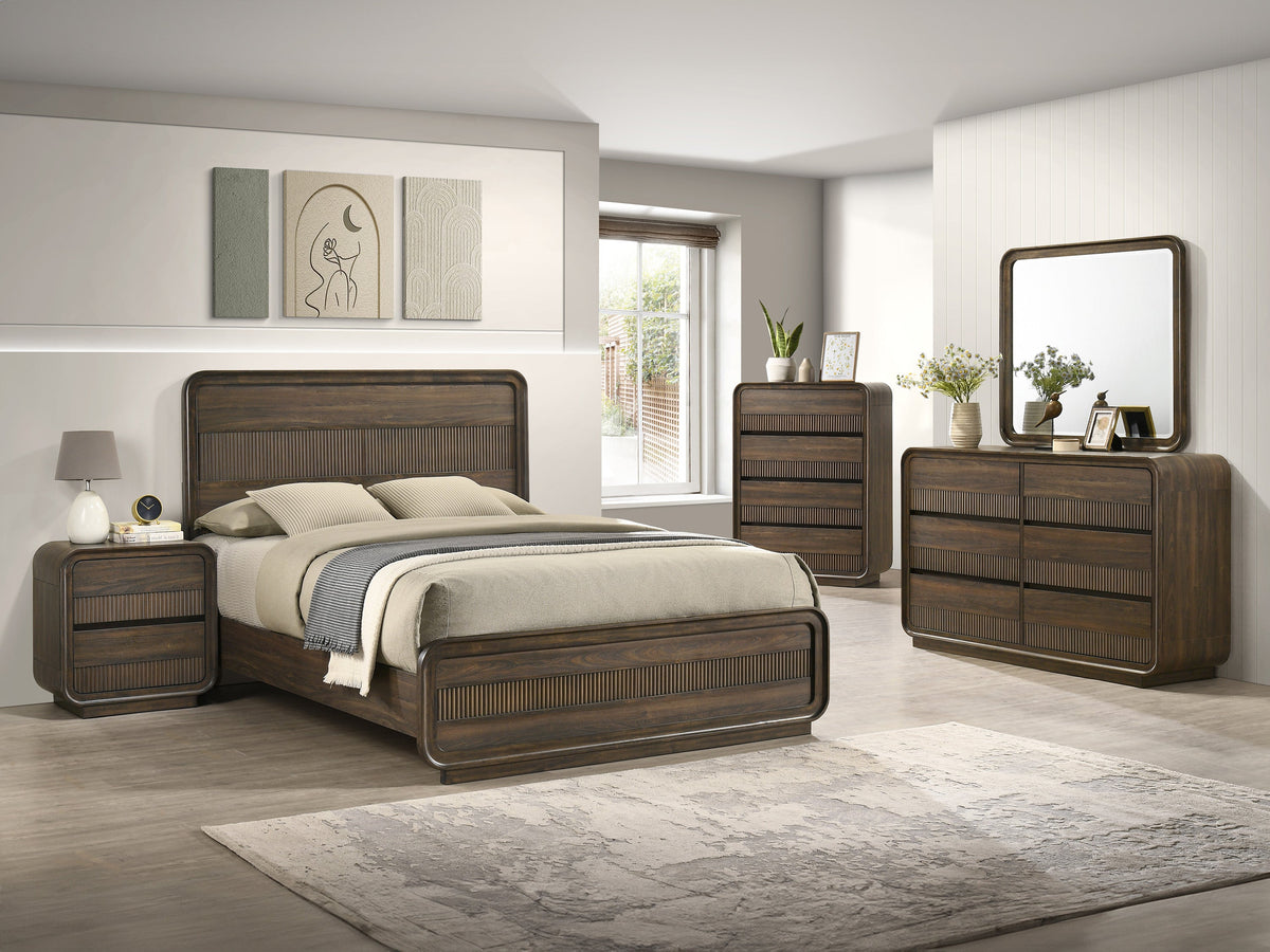 Kinkaid Warm Wood Queen Bed