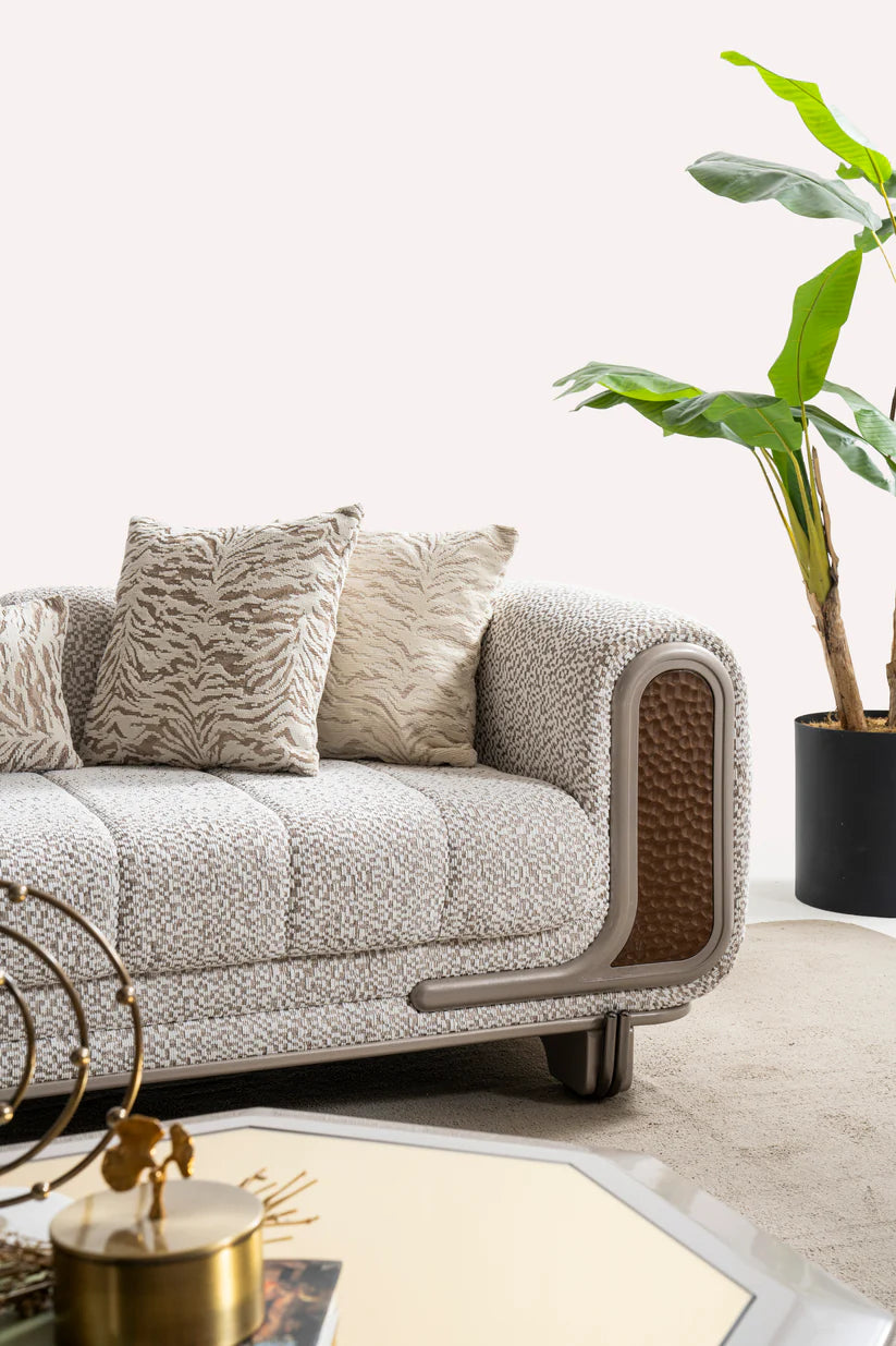 Lora Collection
