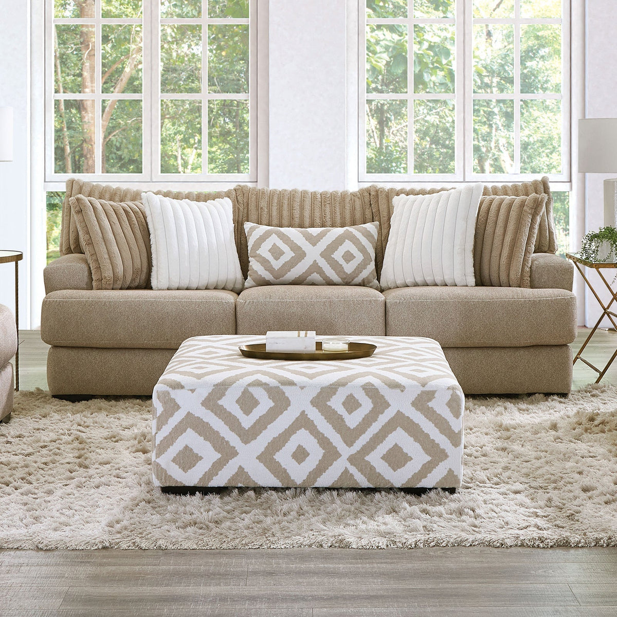 Loughlin Light Light Brown/Ivory Transitional Living Room Set