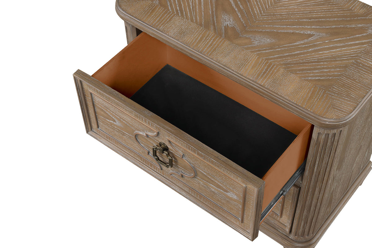 Lyris Rustic Oak Transitional Bedroom Set