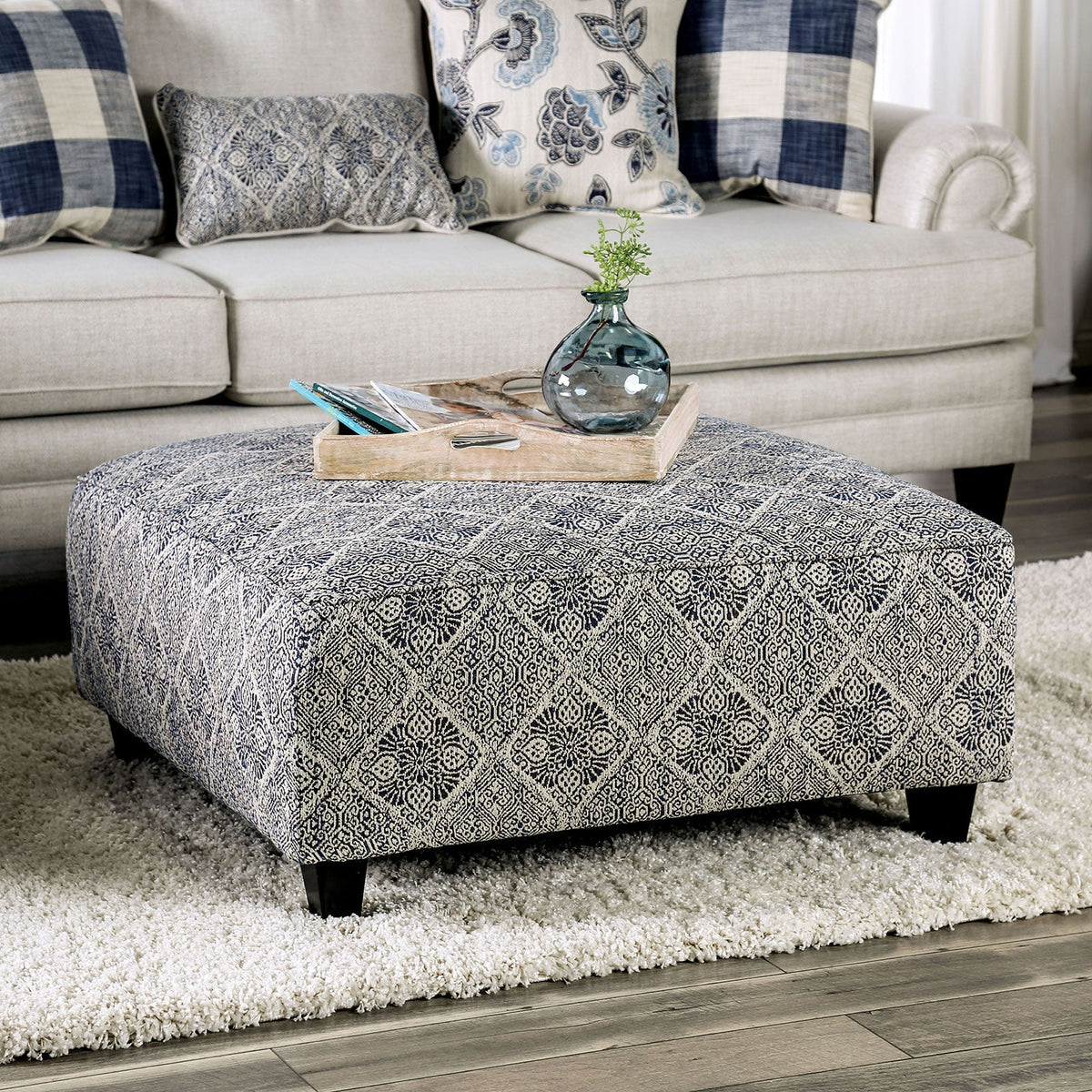 Nash Ivory/Navy Transitional Living Room Set