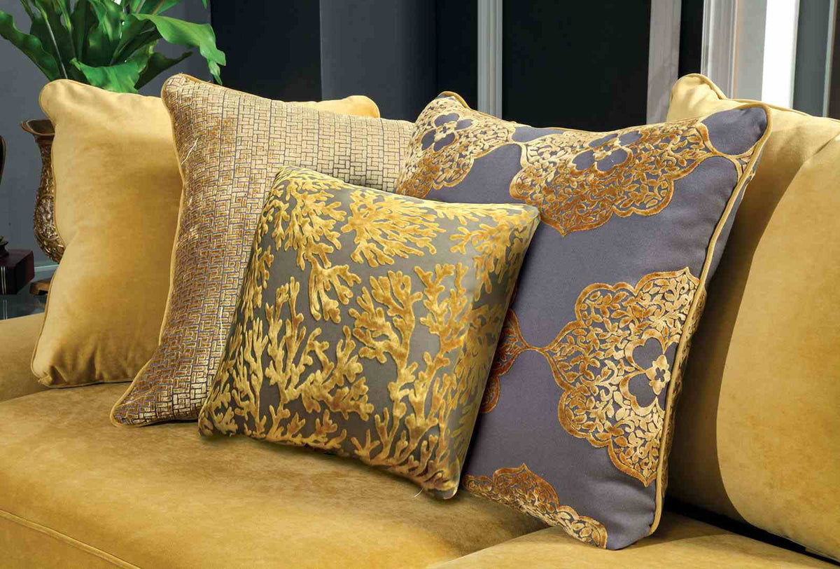 Viscontti Gold/Gray Loveseat
