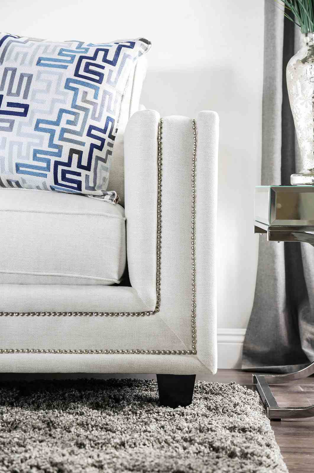 Ilse Off-White/Blue Loveseat