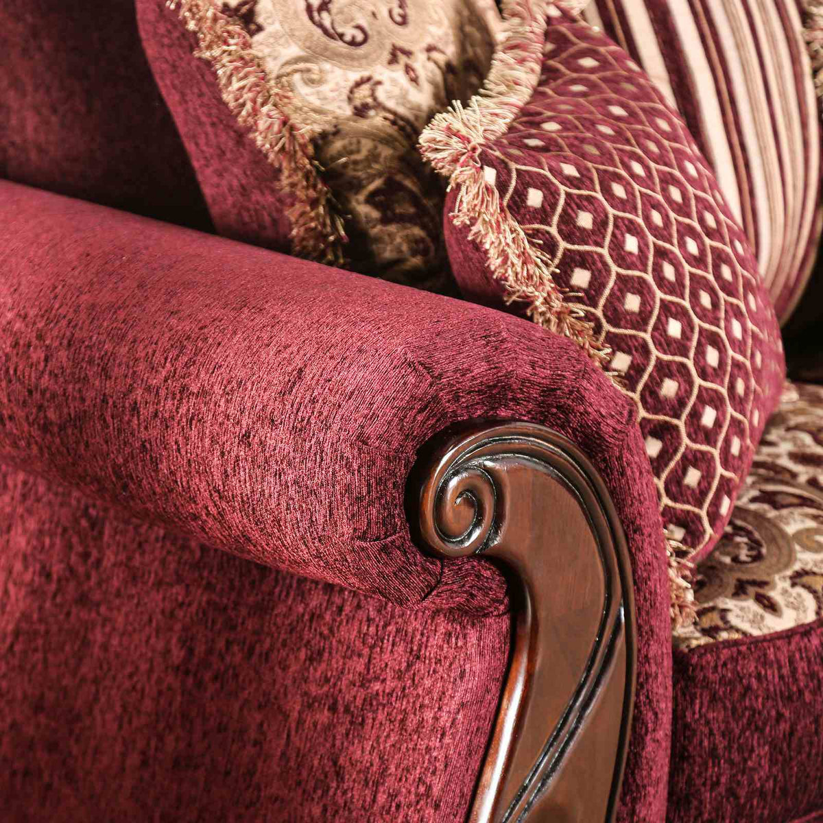 Tabitha Wine/Gold Traditional Living Room Set