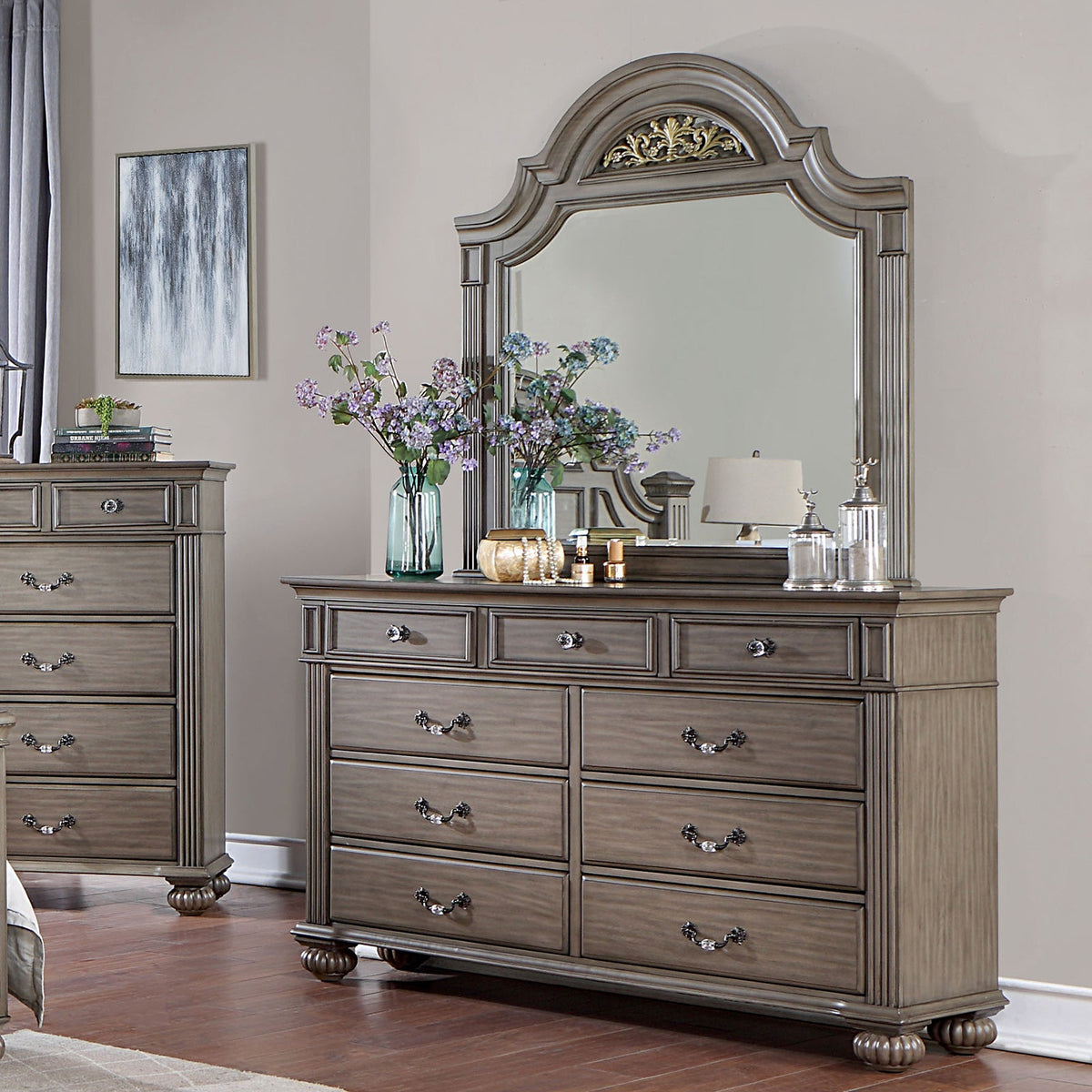 Syracuse Gray Traditional Bedroom Set