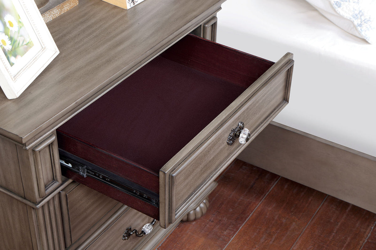 Syracuse Gray Traditional Bedroom Set