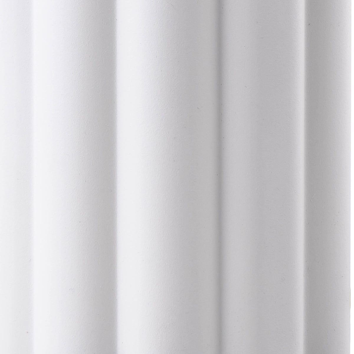 Latur Cream Table Lamp