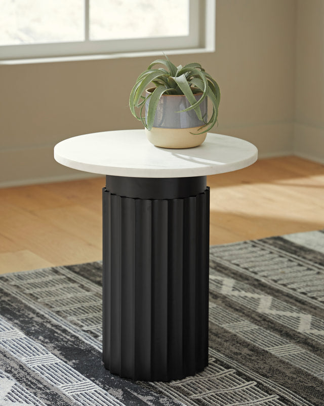 A4000724 - Accent Table