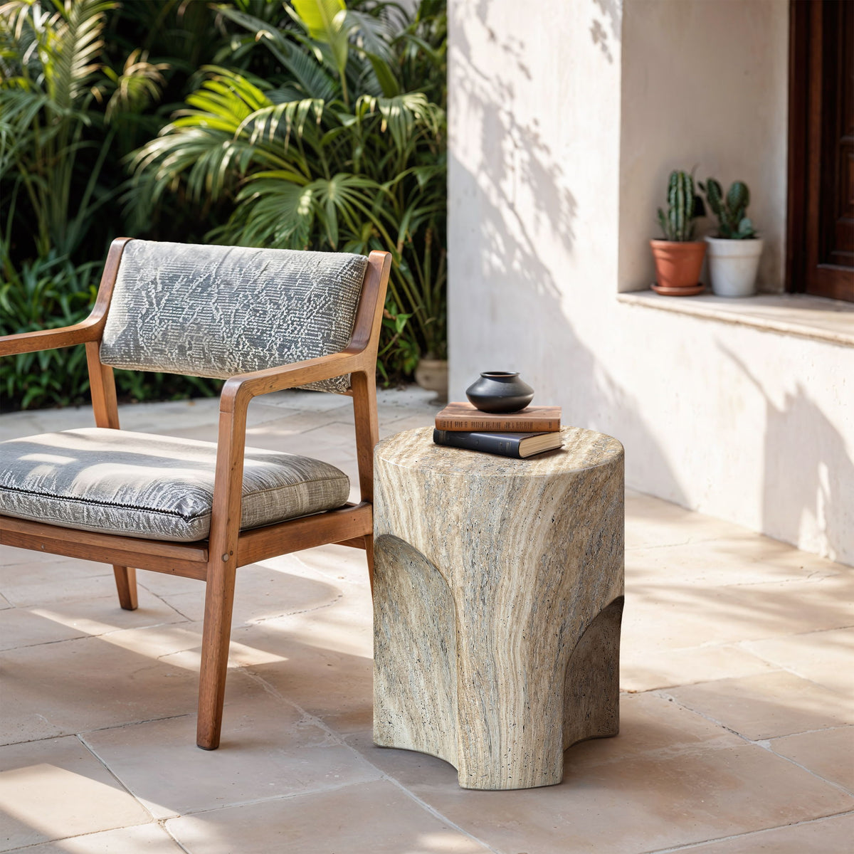 Olira - Concrete And Fiberglass Indoor / Outdoor End Table