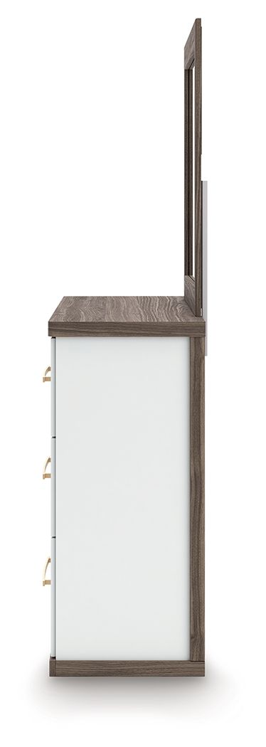 Kendanport - Six Drawer Dresser