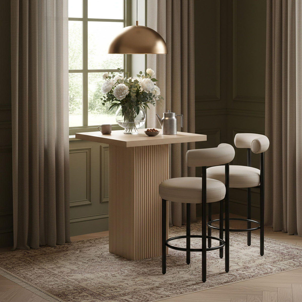 Belinda - Oak Veneer And Solid Wood Table