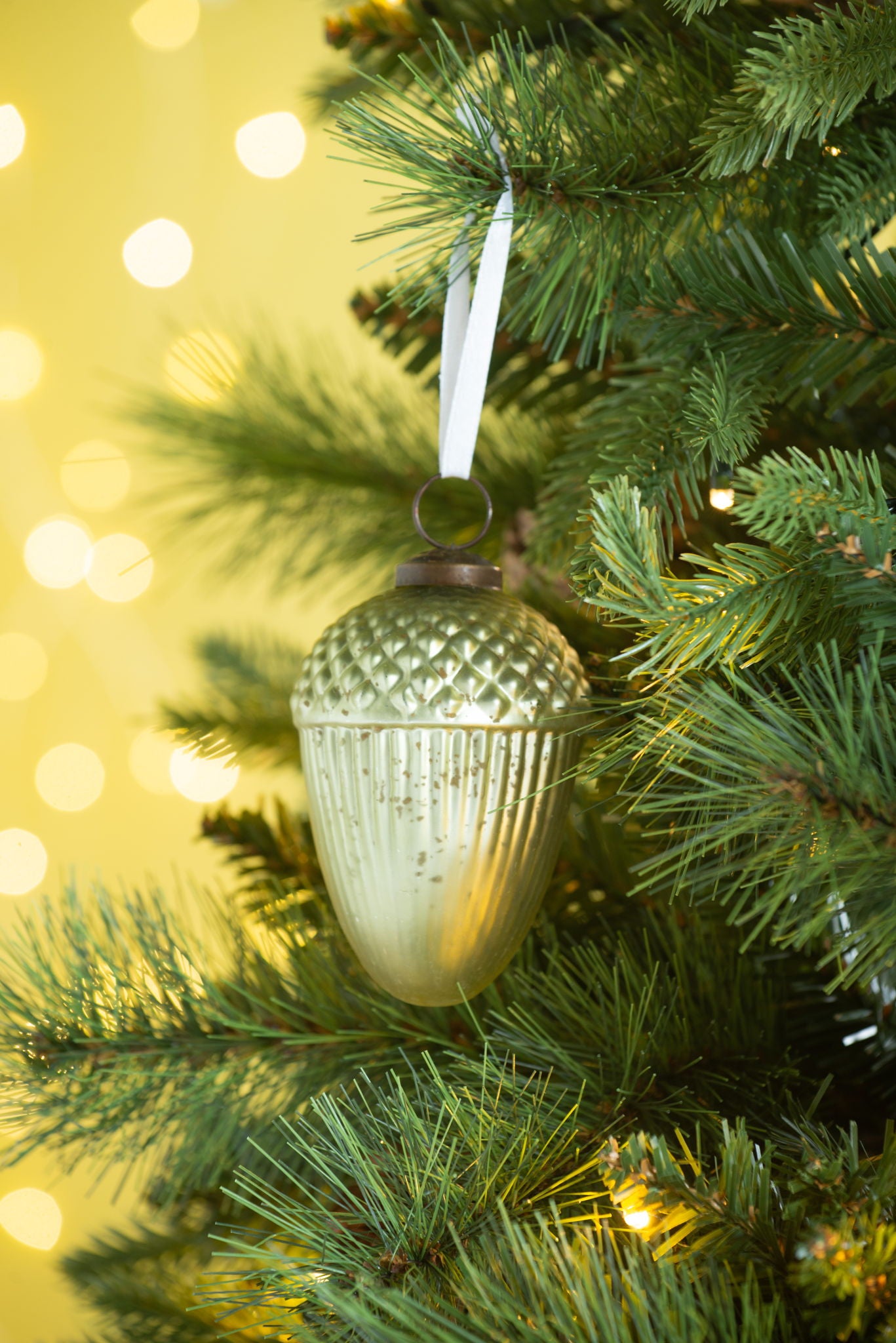 Tear Drop Ornament, Decorative Hanging Christmas Tree Ornaments For Holiday Party Decorations (Set of 12) - Green