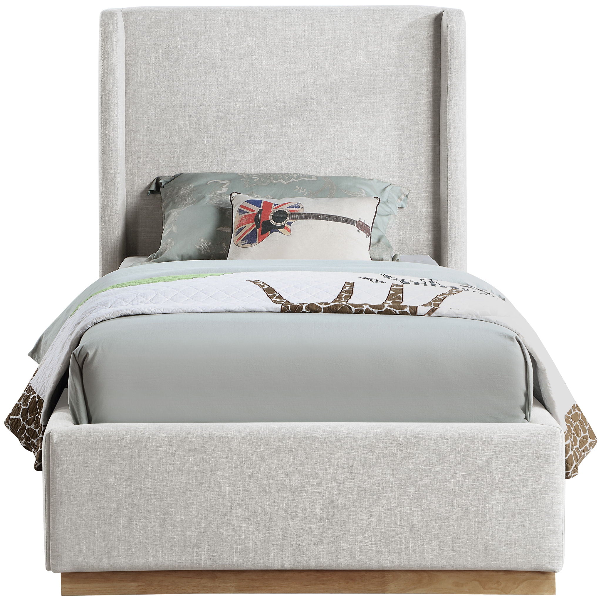 Flynn - Bed