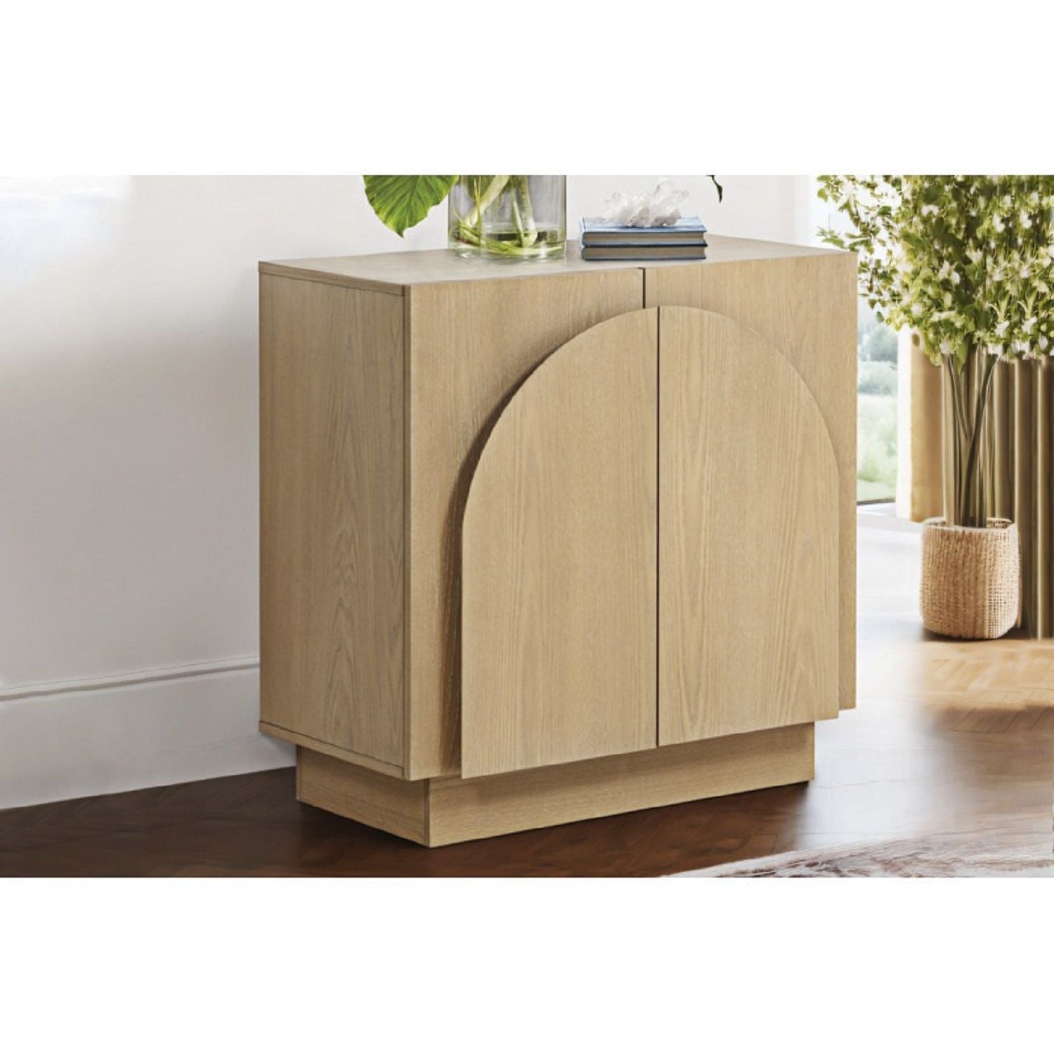 Modern Sideboard Buffet With Arched Cabinet Doors