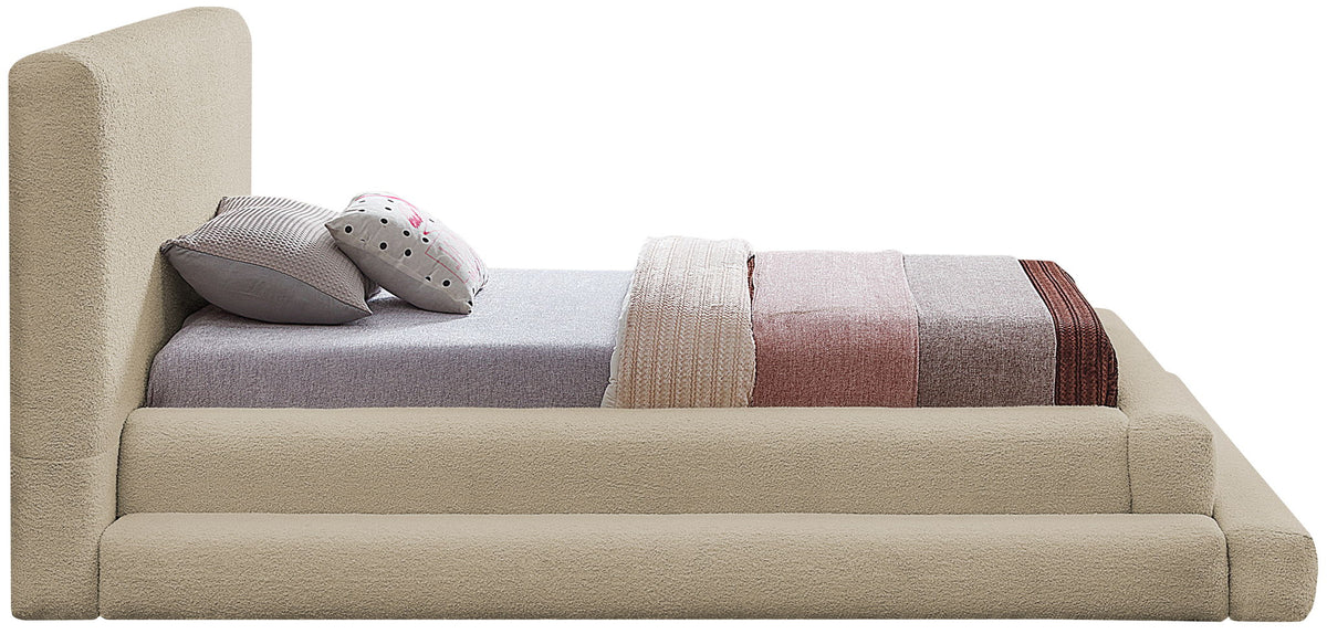 Dane - Bed