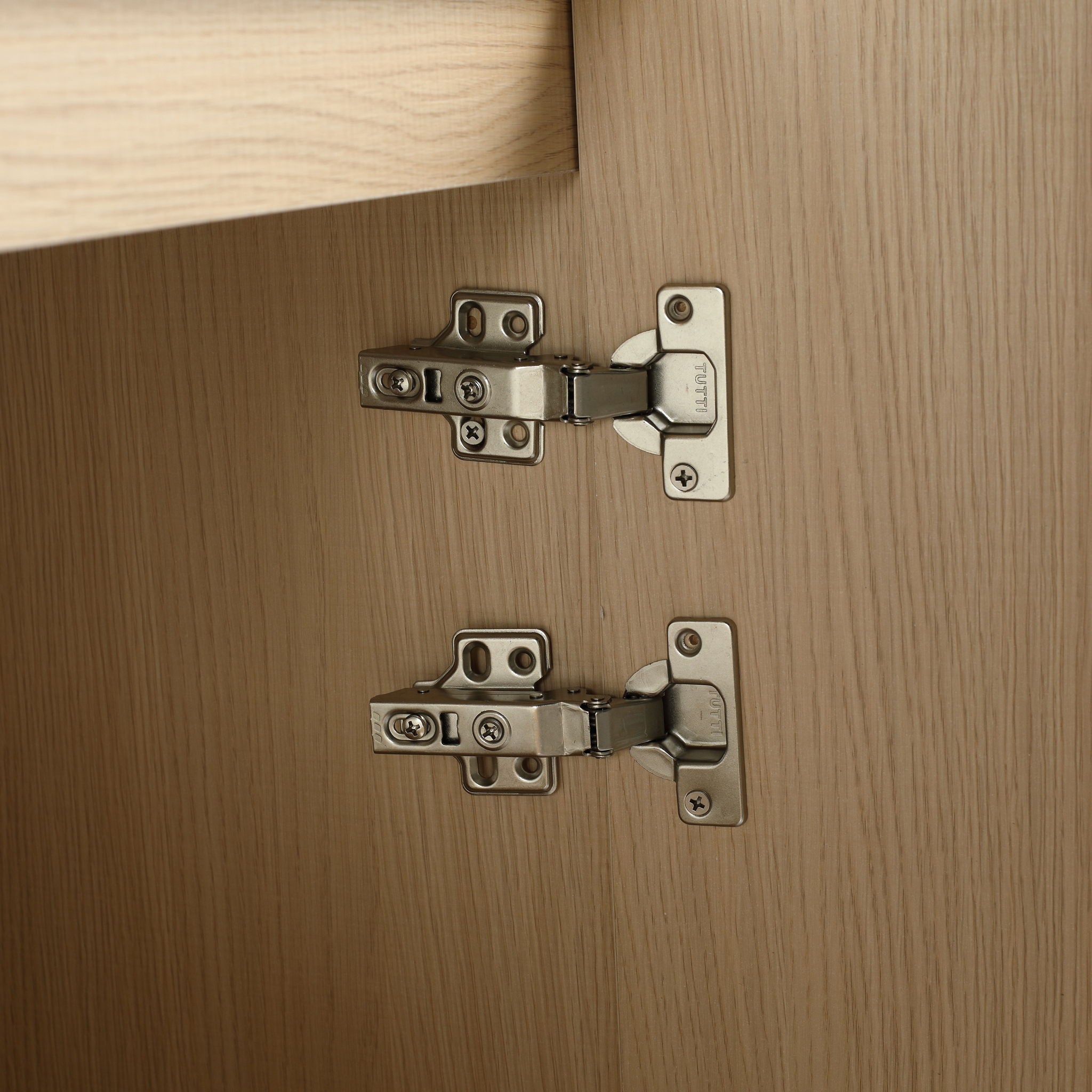 Freestanding Bathroom Vanity With Soft Close Doors