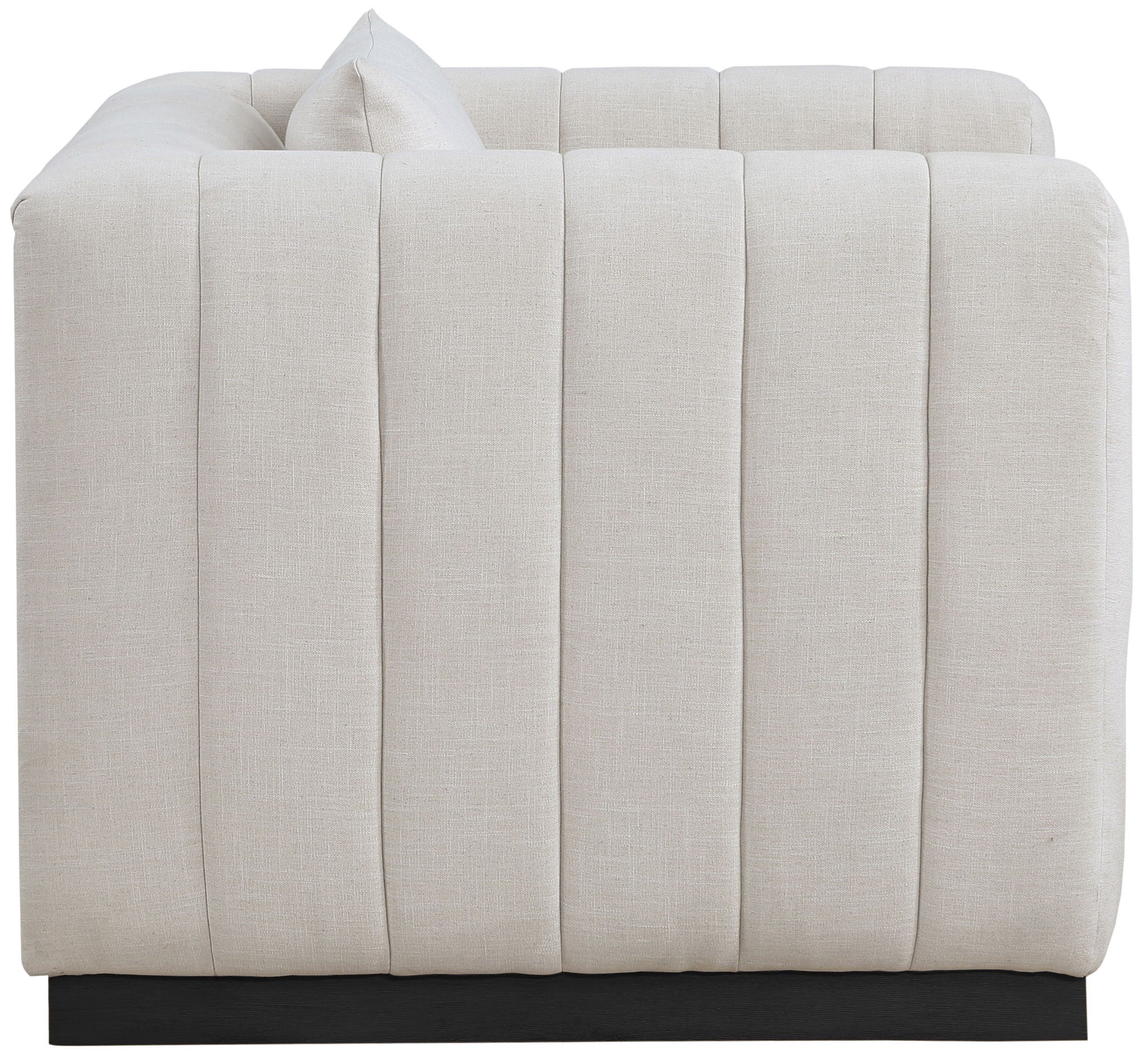 Lucia - Chair