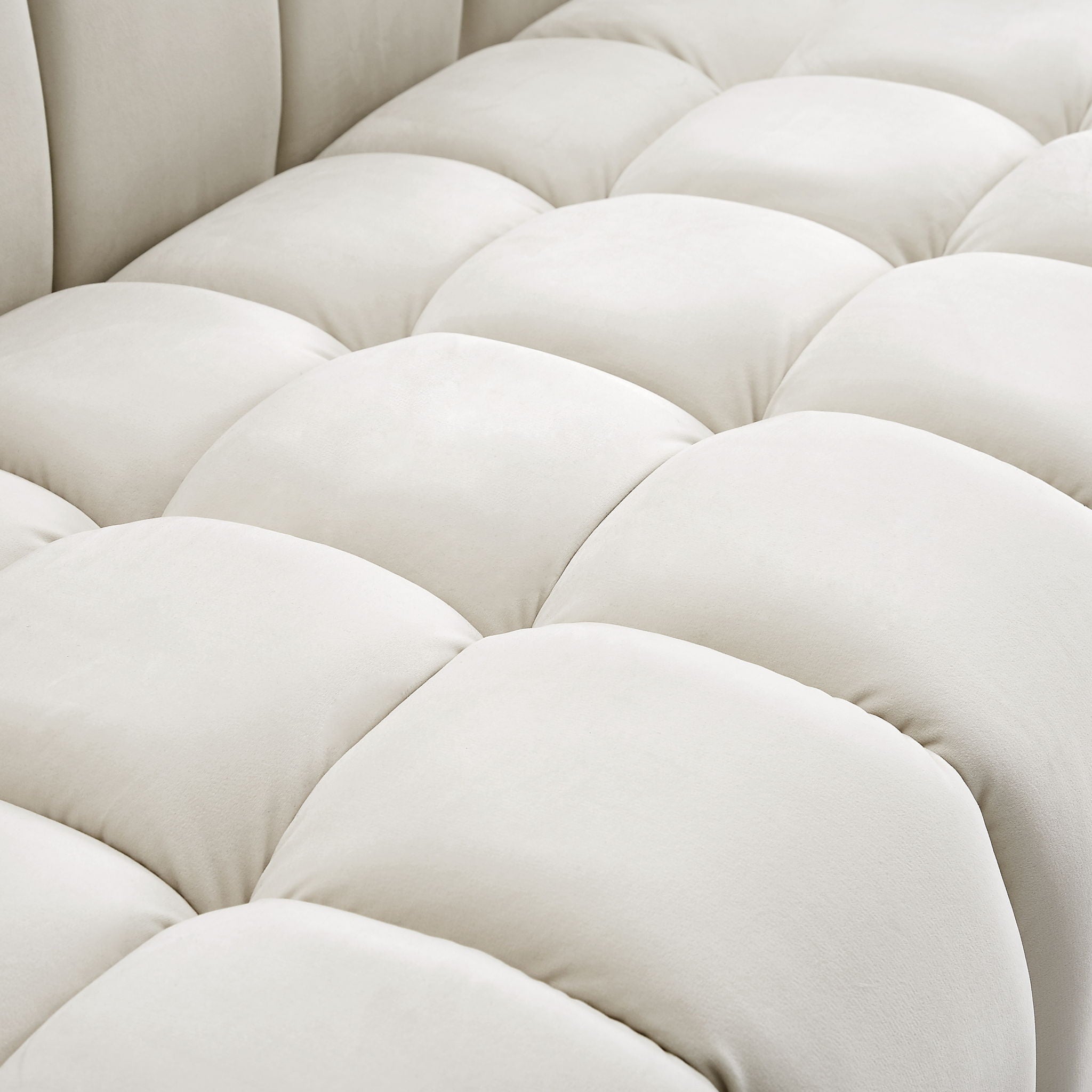 Gwen - Loveseat