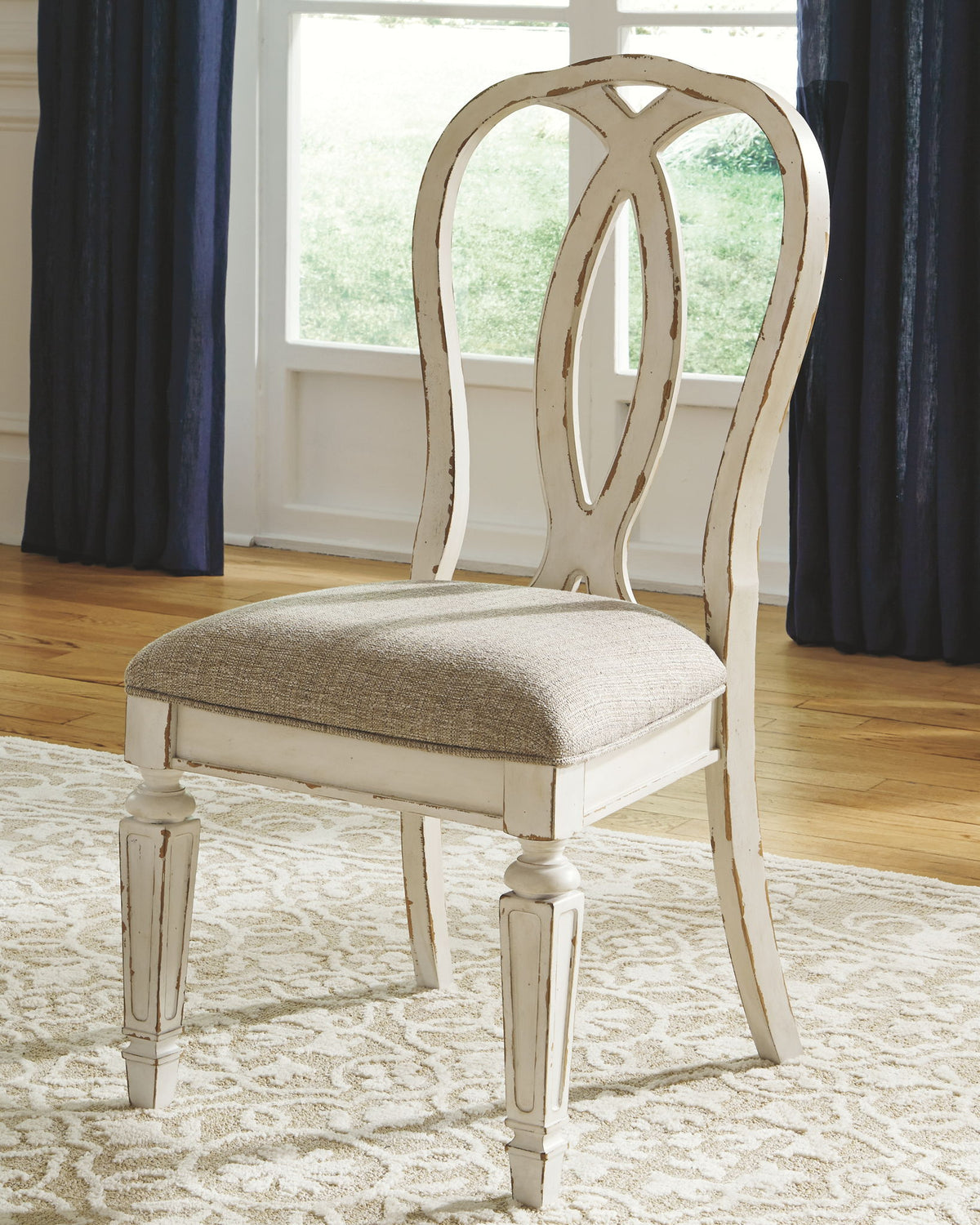 Realyn - Dining UPH Side Chair (Set of 2) - Ribbonback - Chipped White