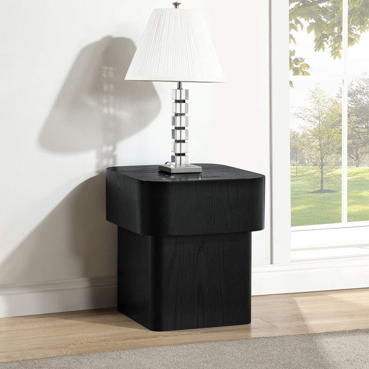 Oakmont - End Table
