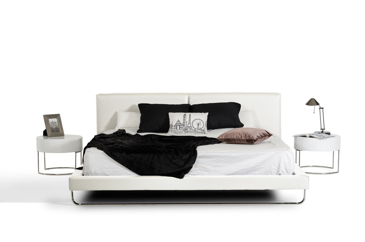 Queen Ramona Modern White Leatherette Bed