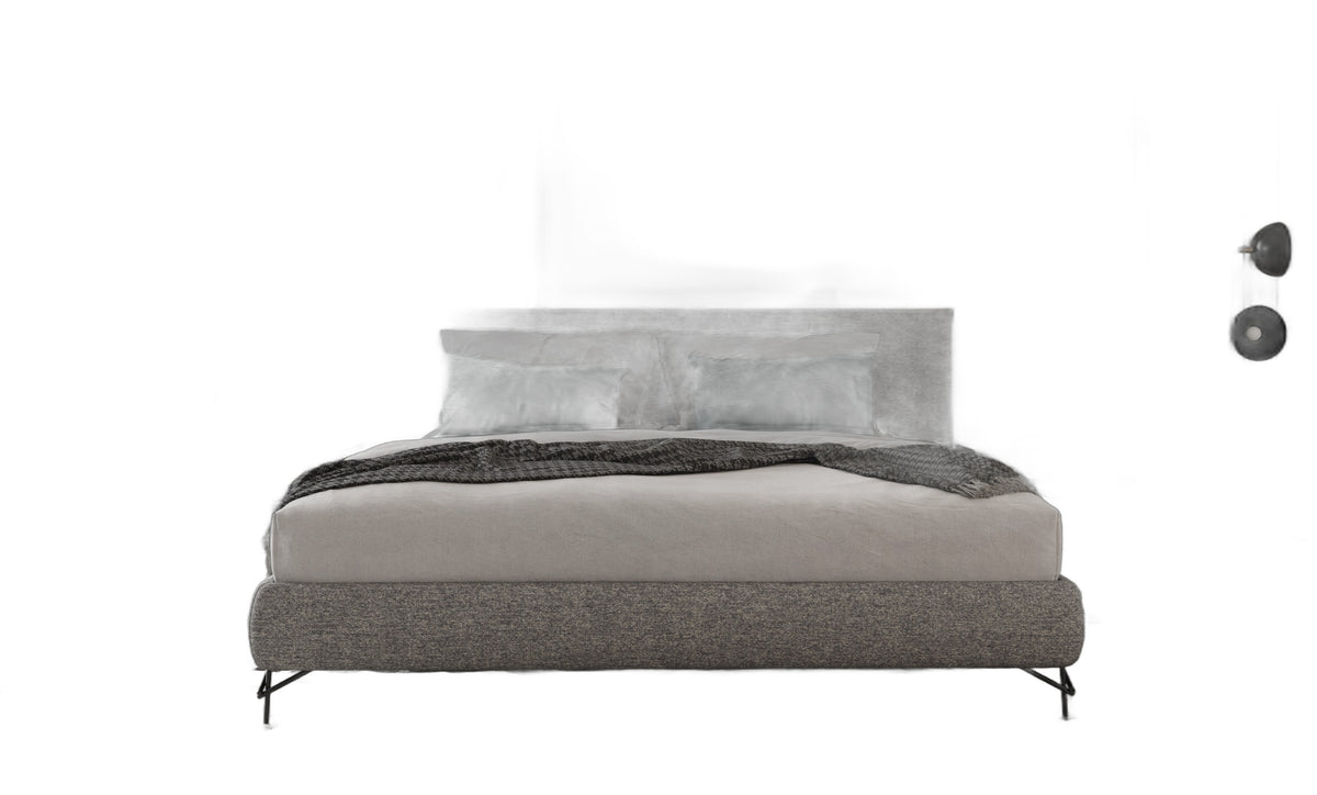 Aria - Italian Modern Multi Grey EK Bed and Two Nightstands