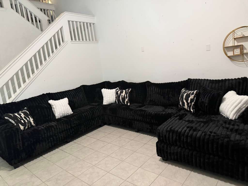 Sugar Land New Home Setup: A 7-Day Furnishing Plan That Avoids the “Mismatch Tax”
