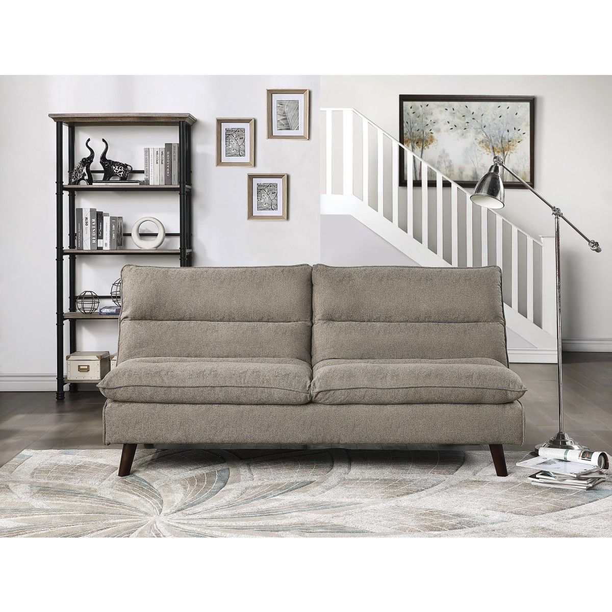 Mackay - Elegant Lounger