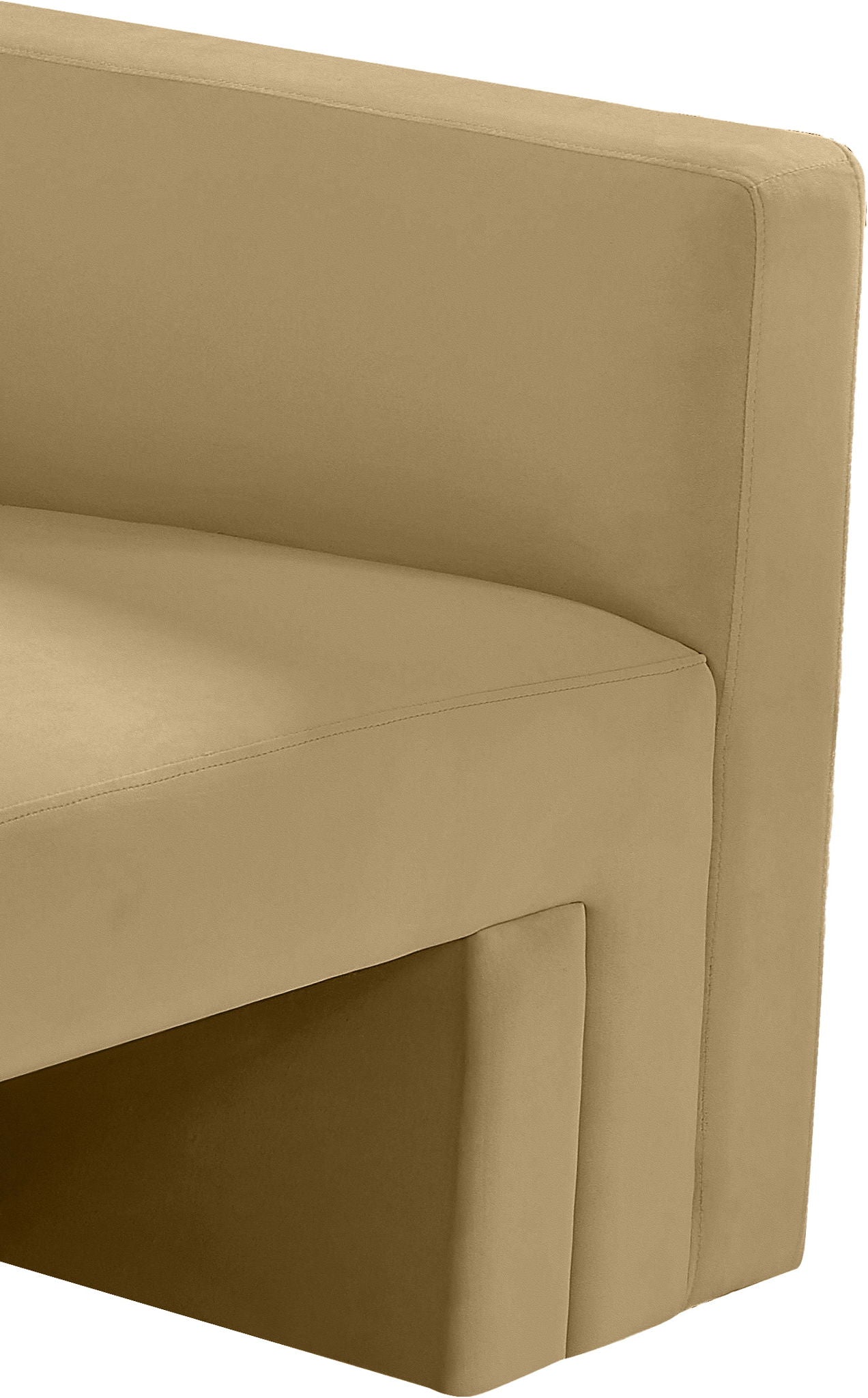 Henson - Loveseat