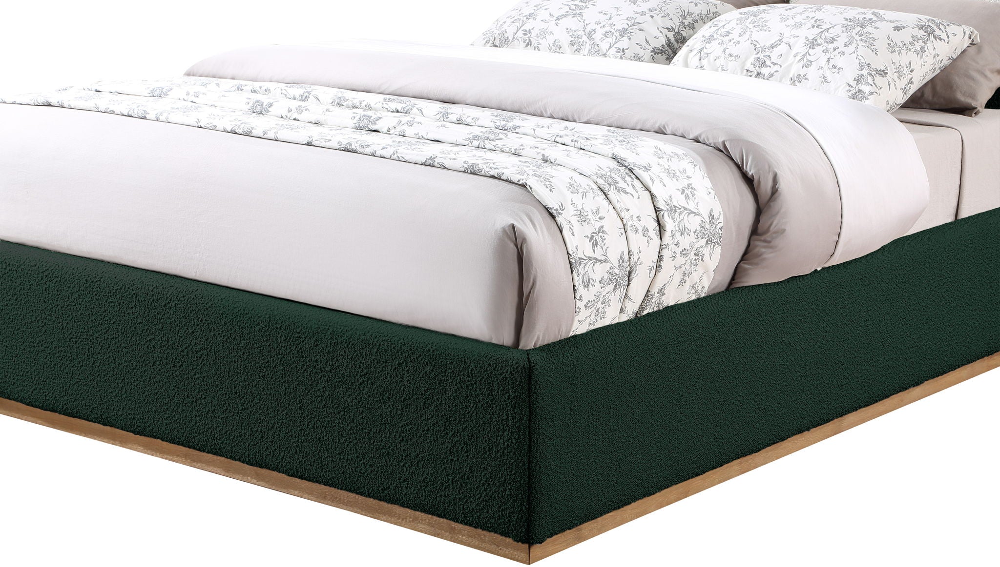 Monaco - Bed