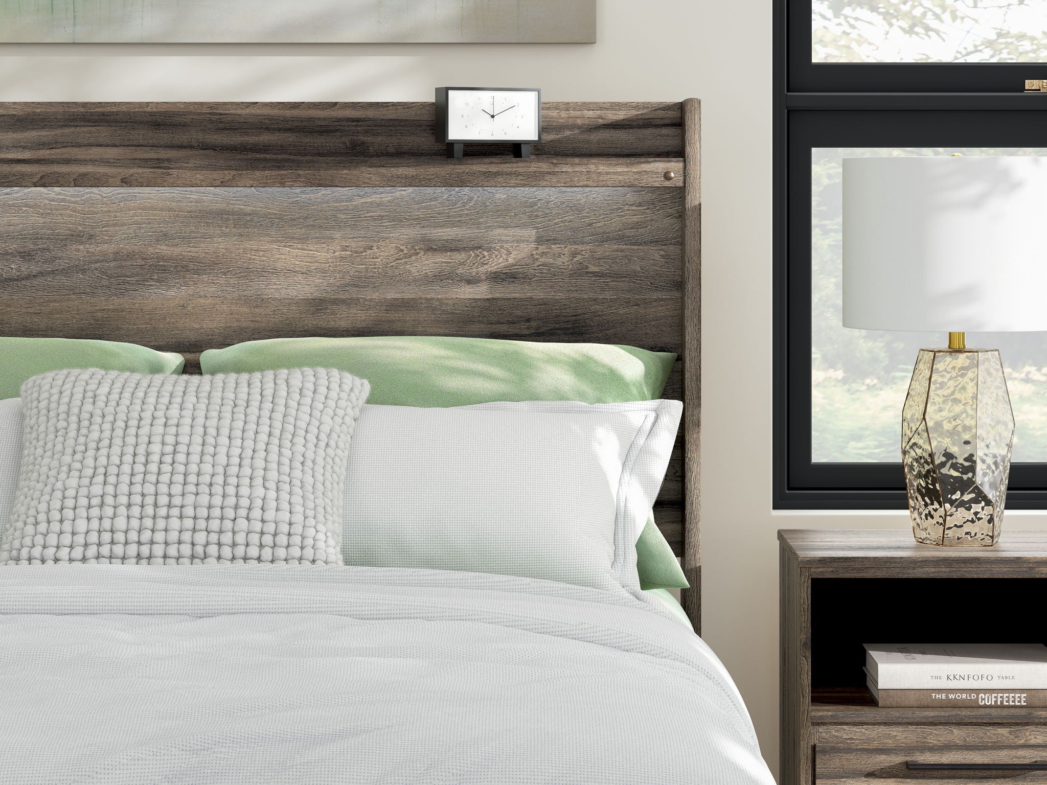 Elbrim - Panel Storage Bed
