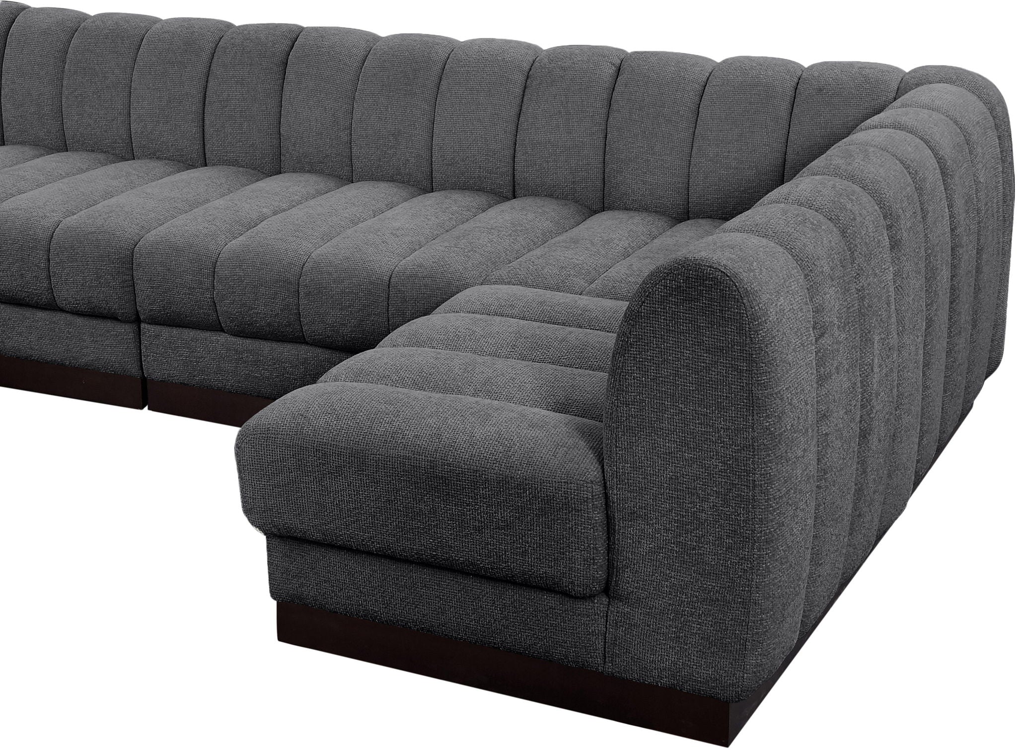 Quinn - 6 Piece Modular Sectional