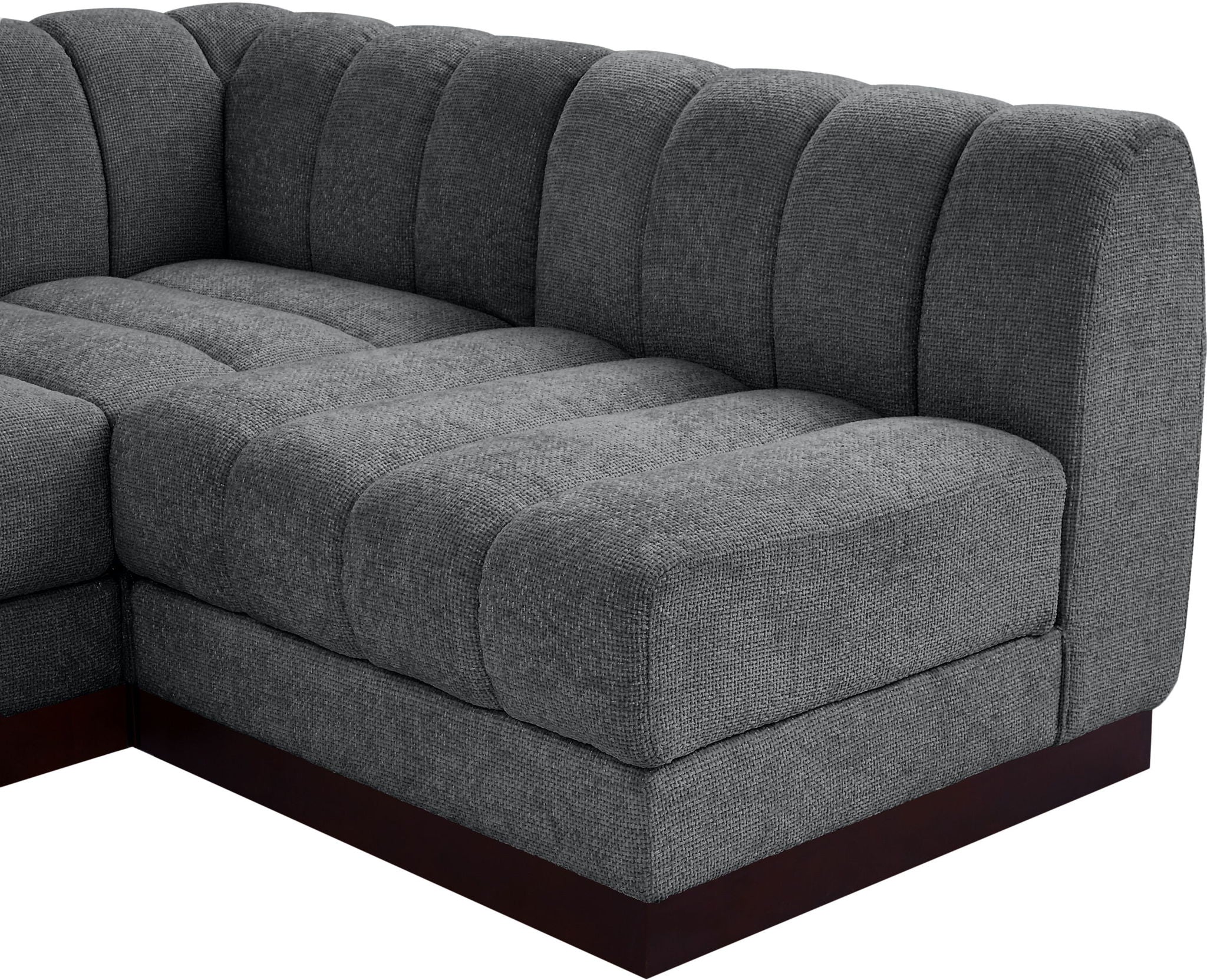 Quinn - 7 Piece Modular Sectional