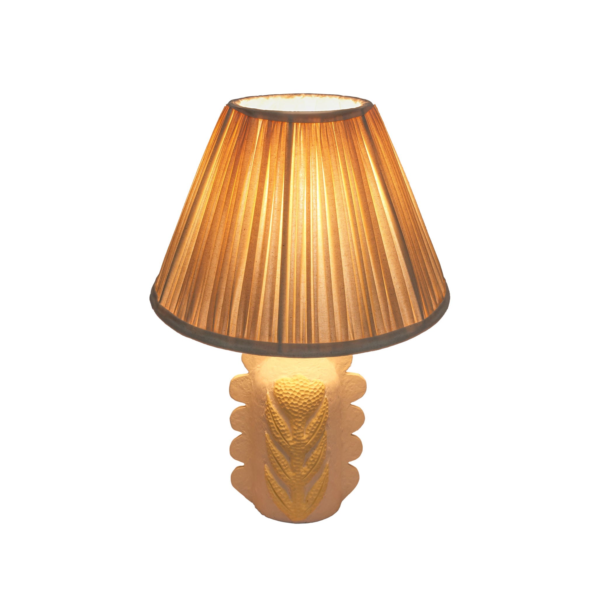Edith - Scalloped Papier Mache Flower Pleated Table Lamp - Cream