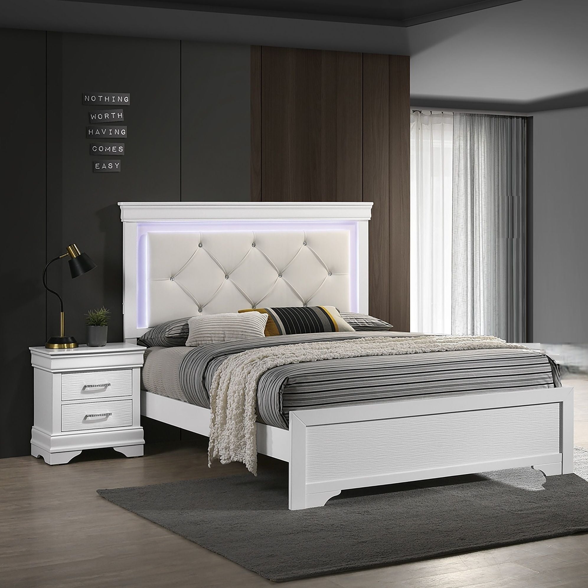 3 Piece Bedroom Set With LED Lighting, 2 Nightstands