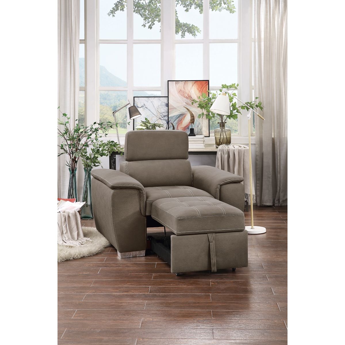 Ferriday - Chair With Pull-Out Ottoman