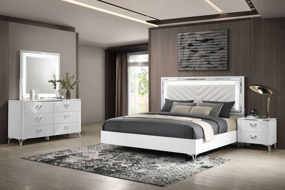 Cassia 4-piece LED Bedroom Set White High Gloss