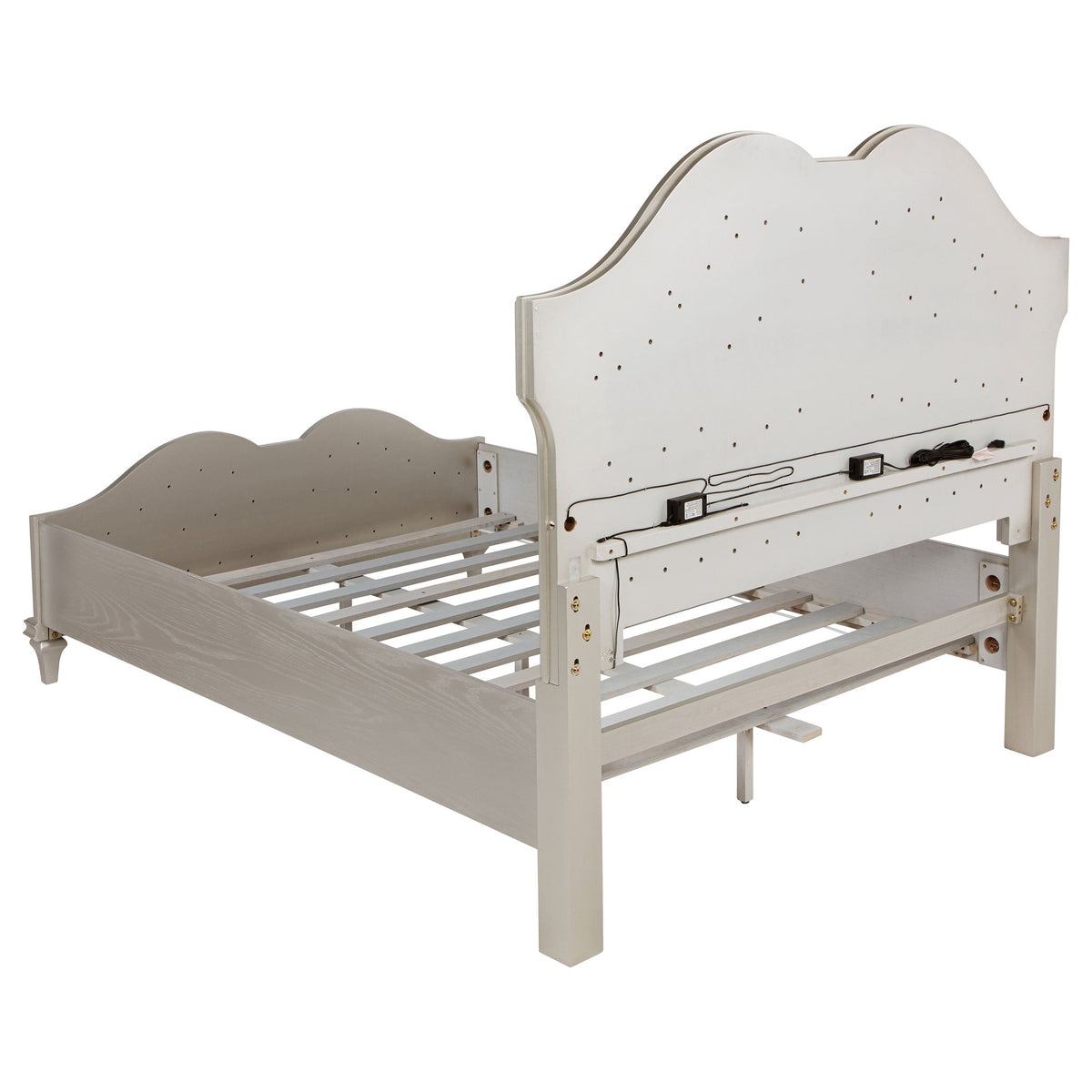 Evangeline 5-piece Bedroom Set Silver Oak