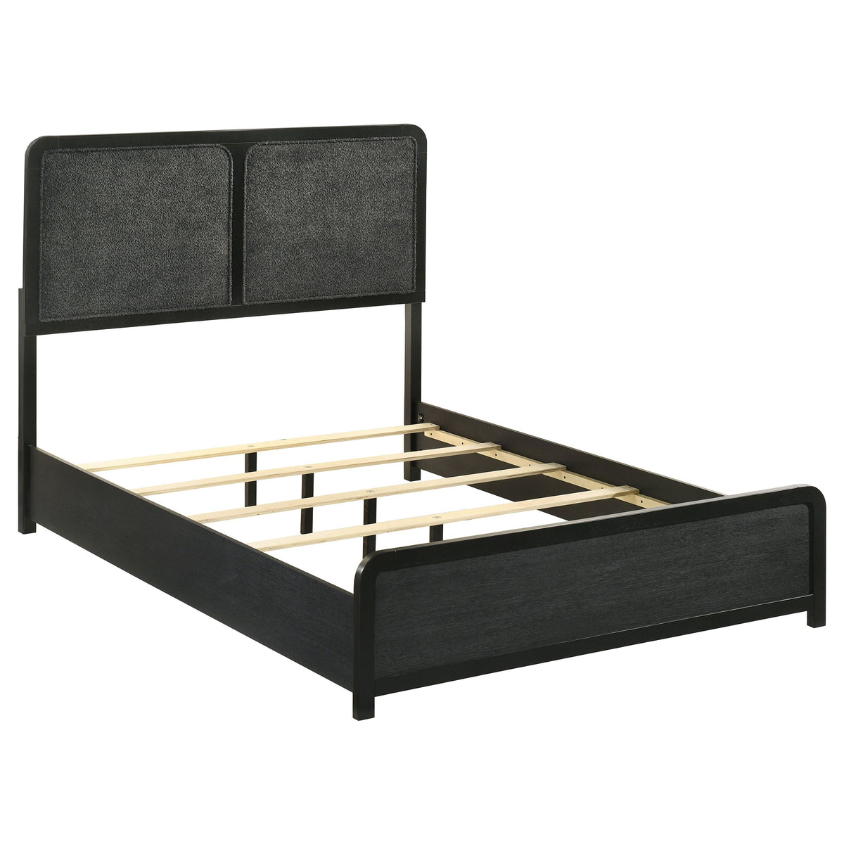 Cavelle 5-piece Bedroom Set Black