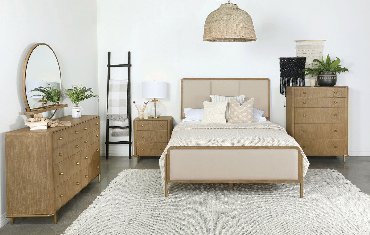 Arini 5-piece Bedroom Set Cream and Sand Wash