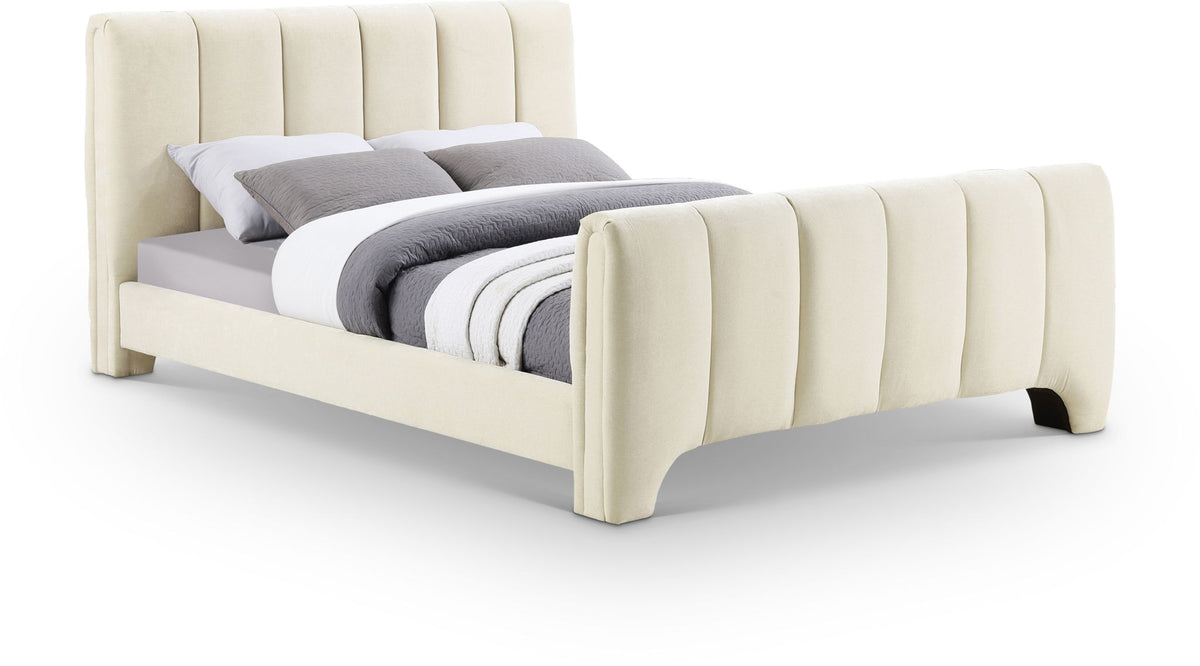 Camila - Bed