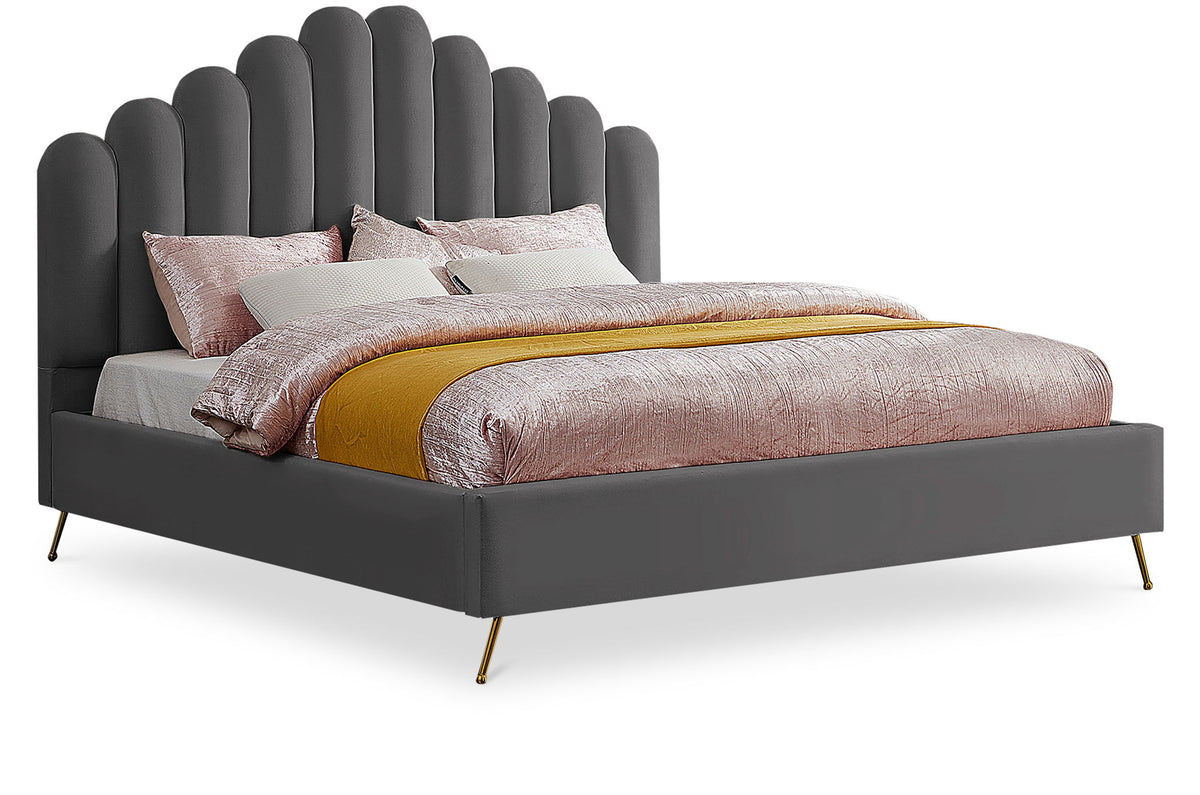 Lily - Bed